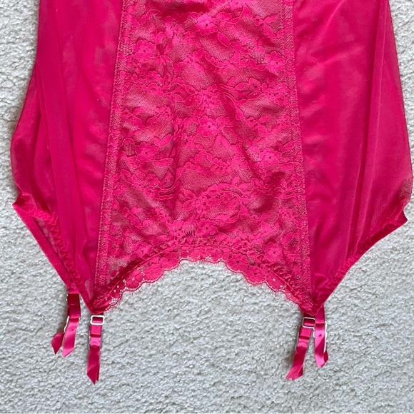 New! Victoria's Secret Pink Lace Lingerie Garter Bustier Corset Bra 35724 - Picture 7 of 11